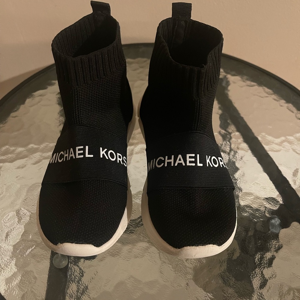 Michael Kors girls sock boots